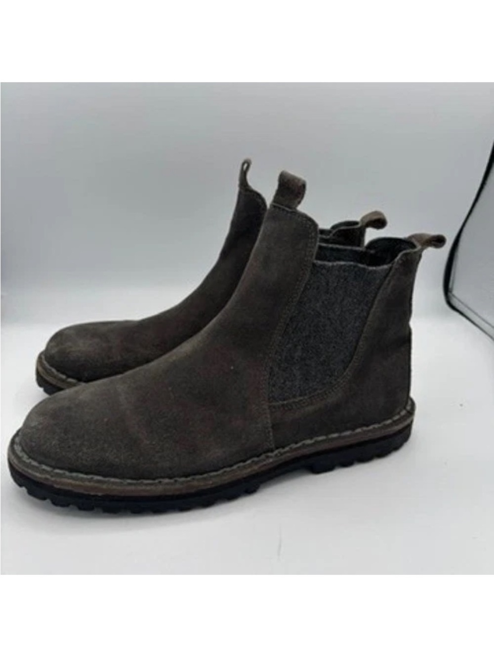 Roan Elma Chelsea Suede Boots- like new size 7